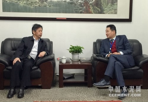 工信部原材料司副巡視員呂桂新到訪本網(wǎng) title=
