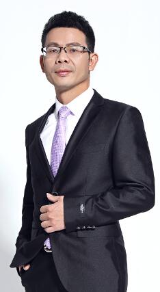 陳鋒    董事長